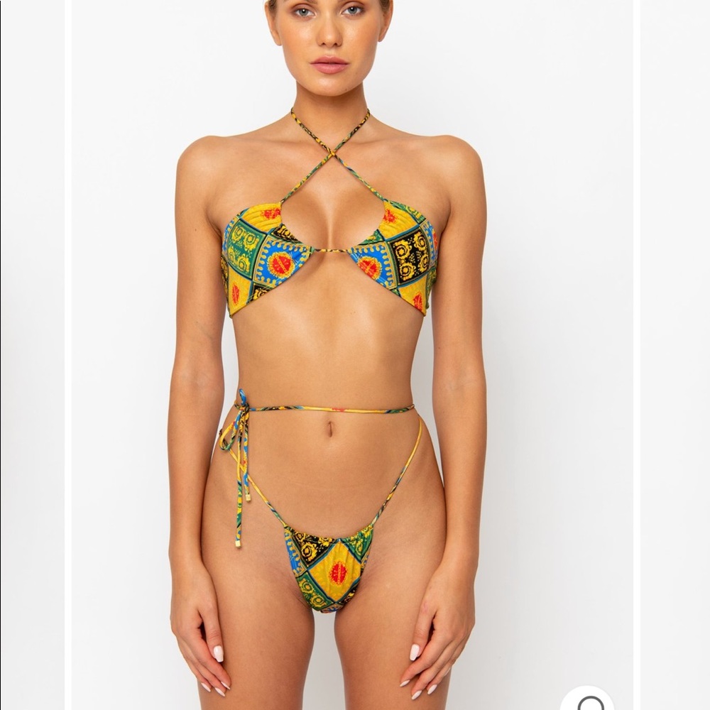 Sommer Swim Xena Baroque top size M